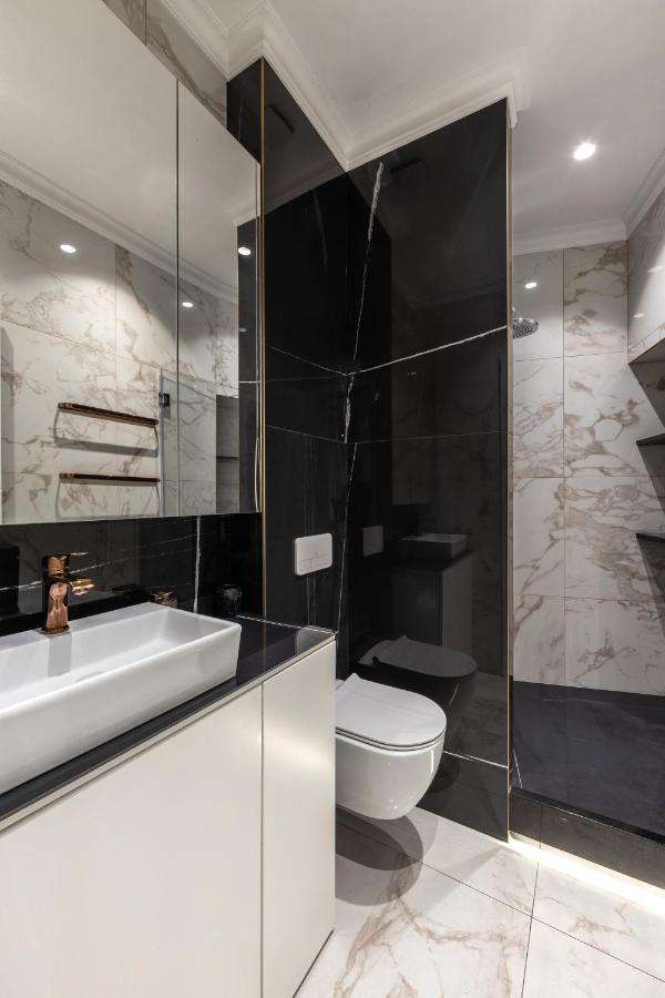 Max Central Apartment Belgrade Exterior photo