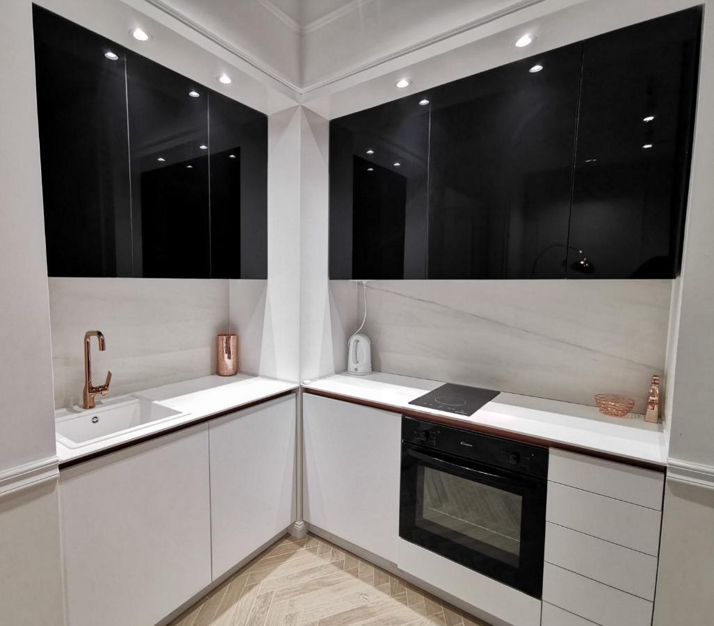 Max Central Apartment Belgrade Exterior photo