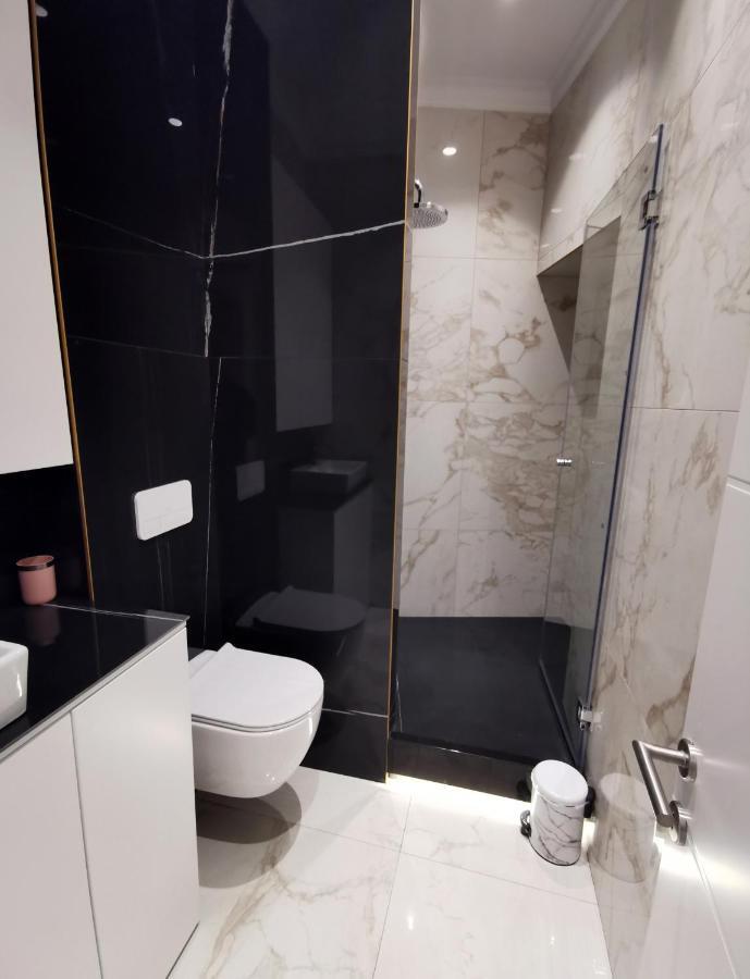 Max Central Apartment Belgrade Exterior photo